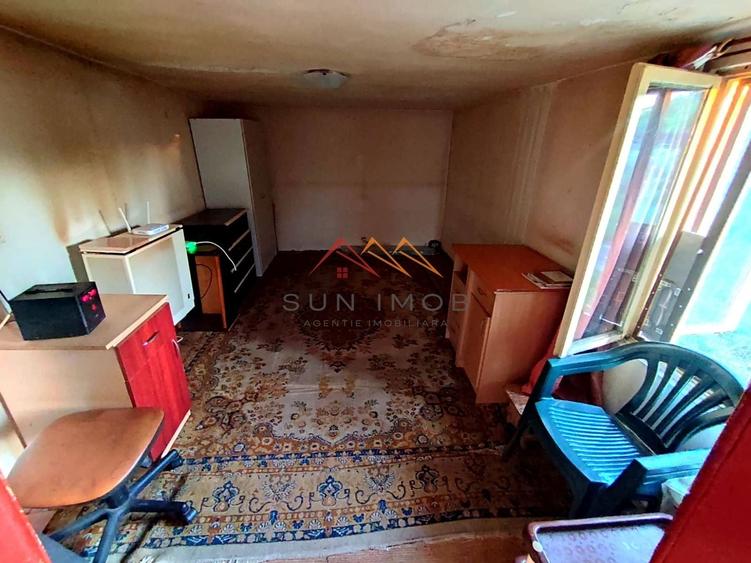 Casă individuală cu 5 camere cu Canalizare în Ariceștii Rahtivani