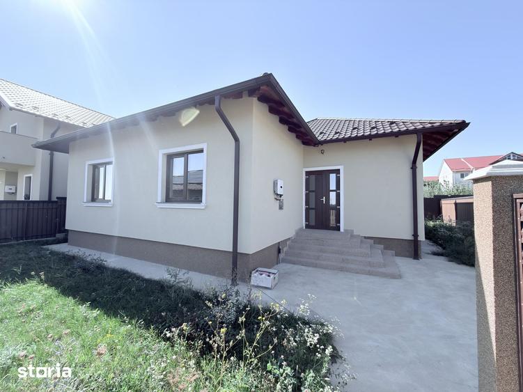 Casă cu 4 camere cu Teren 300 Mp în Central