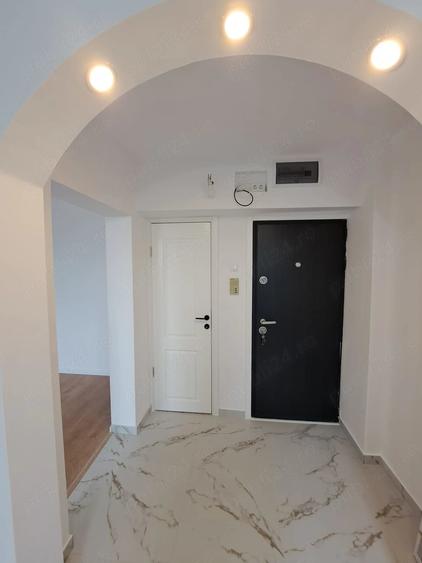 Apartament cu 2 camere semidecomandat în Astra