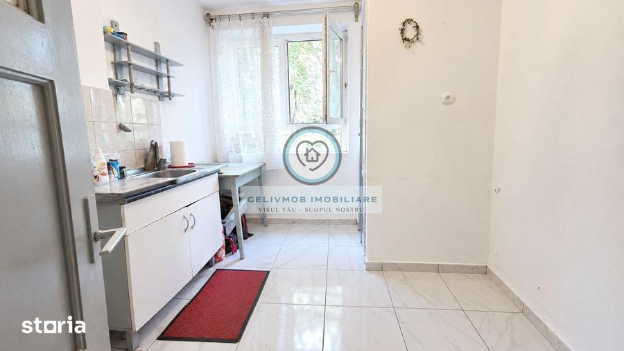 Apartament cu 2 camere semidecomandat în Andrei Mureșanu