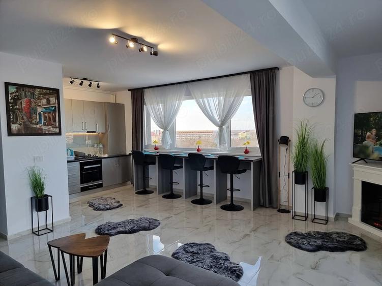 Apartament cu 2 camere decomandat în Aradului