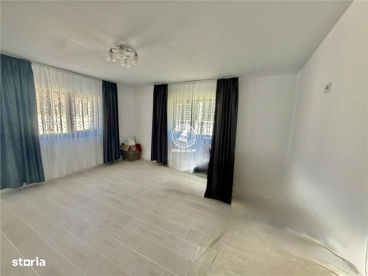 Casă cu 4 camere în Pietrăria