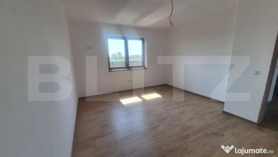 Casă cu 3 camere cu Teren 950 Mp în Central