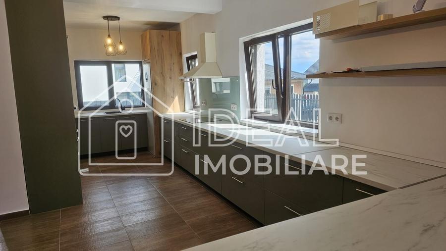 Duplex cu 4 camere cu Canalizare în Arhitecților - Calea Cisnădiei