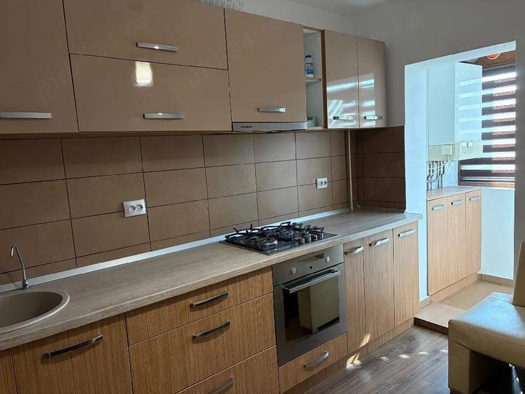 PF inchiriaz apartament cu 3 camere, decomandat - 4