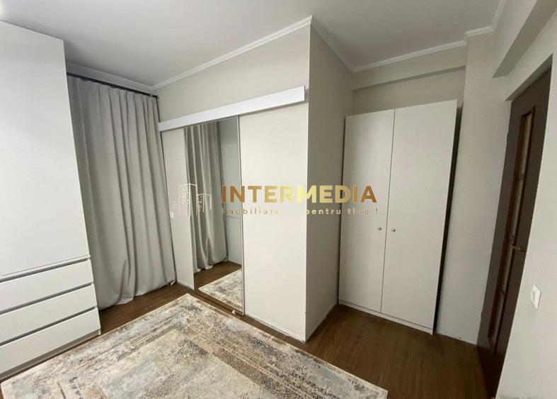 Apartament cu 3 camere, mobilat în Tolstoi