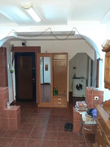 Apartament cu 2 camere decomandat în Steaua