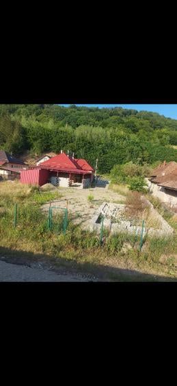 Casă de vânzare  - 4
