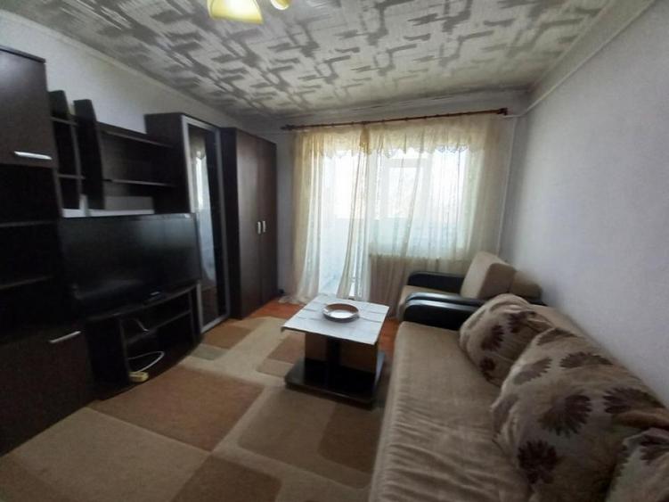 Apartament cu 2 camere decomandat, mobilat în Vest