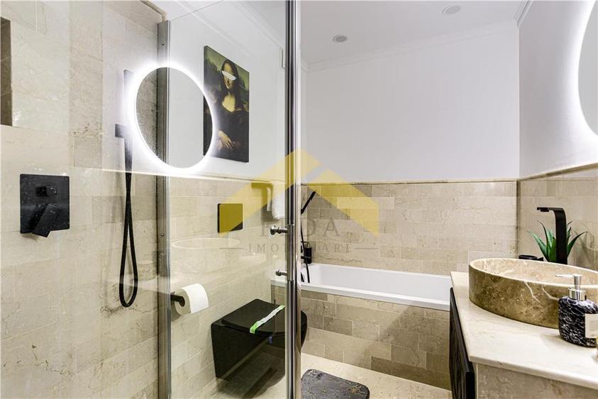 Apartament cu 2 camere semidecomandat, mobilat în Podgoria