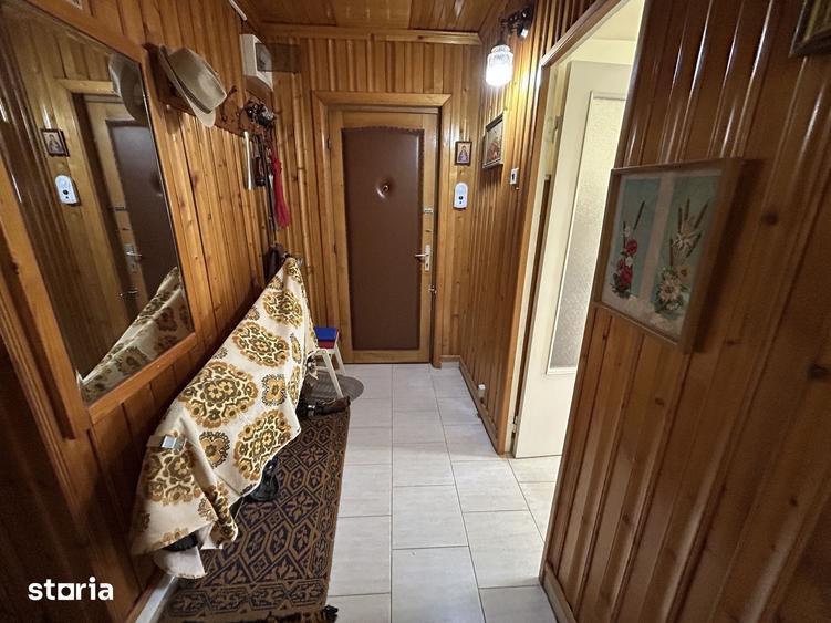 Apartament cu 3 camere decomandat în Micălaca