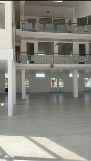 Spațiu comercial, de 910 mp, în Afumați