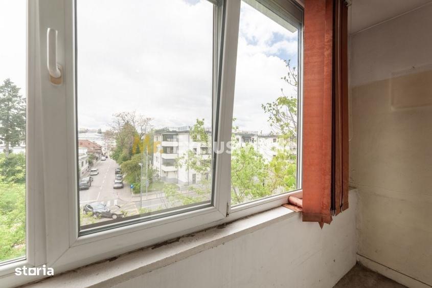 Apartament cu 2 camere decomandat în Central