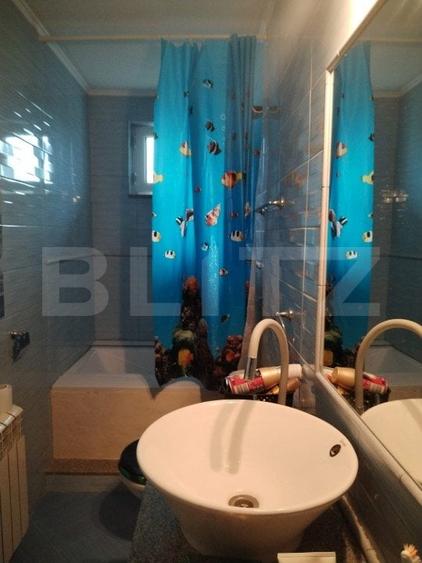 Casă individuală cu 4 camere cu Teren 388 Mp în Siret