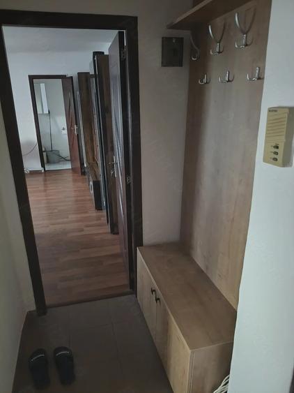 Garsonieră decomandată în Complex Studențesc