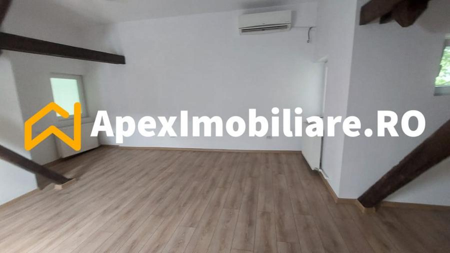 Spațiu comercial, de 70 mp, în Central