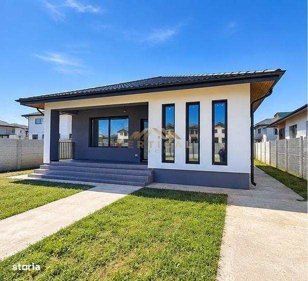 Casă cu 3 camere în Berceni