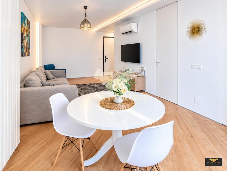 Apartament cu 2 camere semidecomandat, mobilat în Floreasca