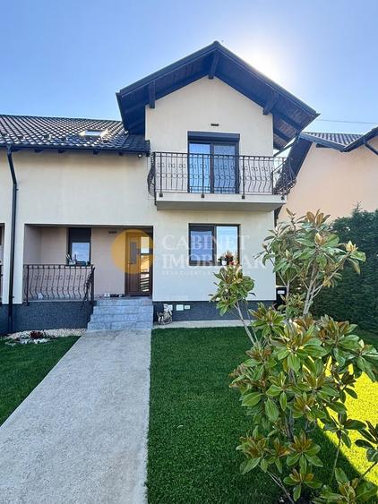 Duplex cu 4 camere cu Canalizare în Horpaz