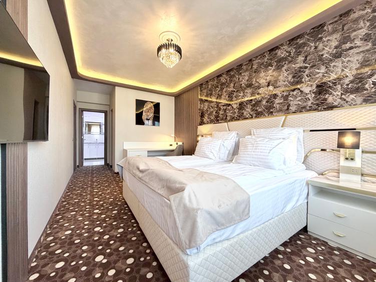 Apartament cu 4 camere în Tractorul