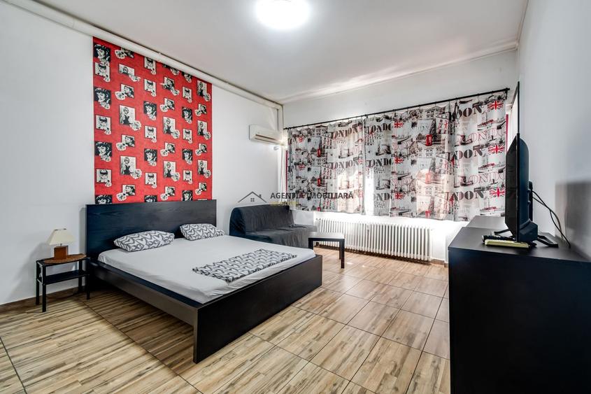 Apartament cu 6 camere decomandat în Ultracentral