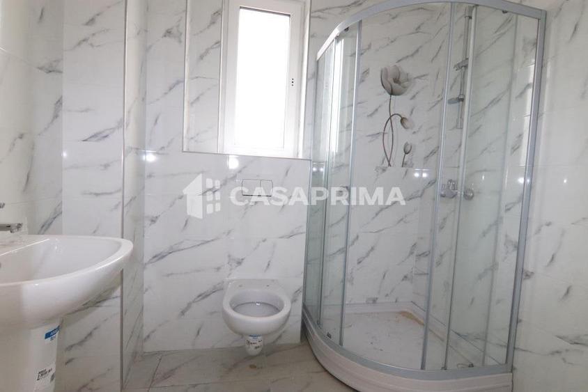 Apartament cu 2 camere semidecomandat în Cug