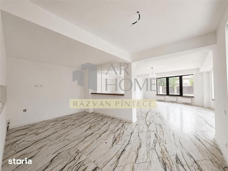 Casă cu 4 camere cu Teren 783 Mp în Cornu