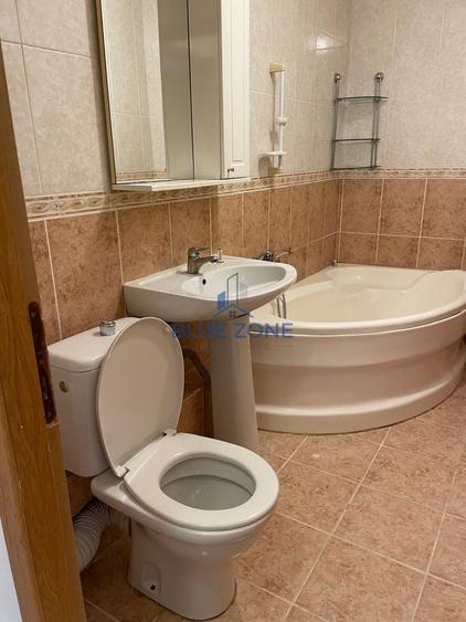 Apartament cu 2 camere decomandat în Nerva Traian