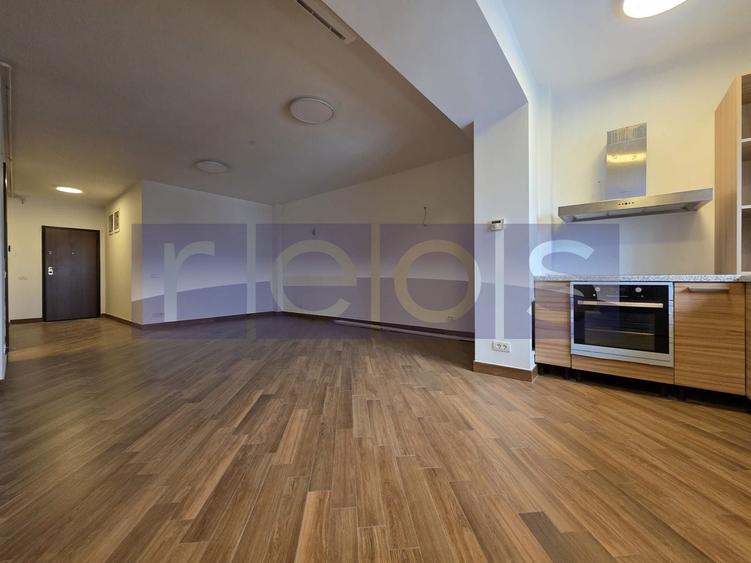 Apartament cu 2 camere semidecomandat, mobilat în Dorobanți