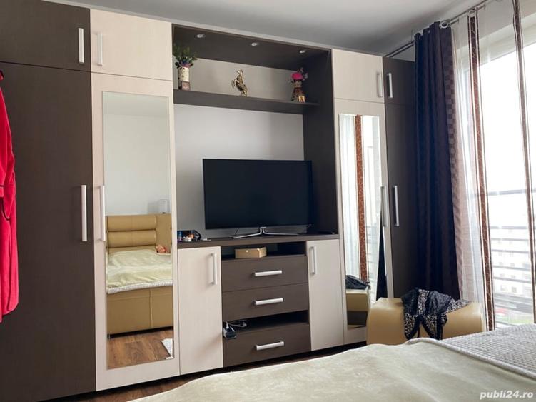Apartament cu 3 camere decomandat în Torontalului