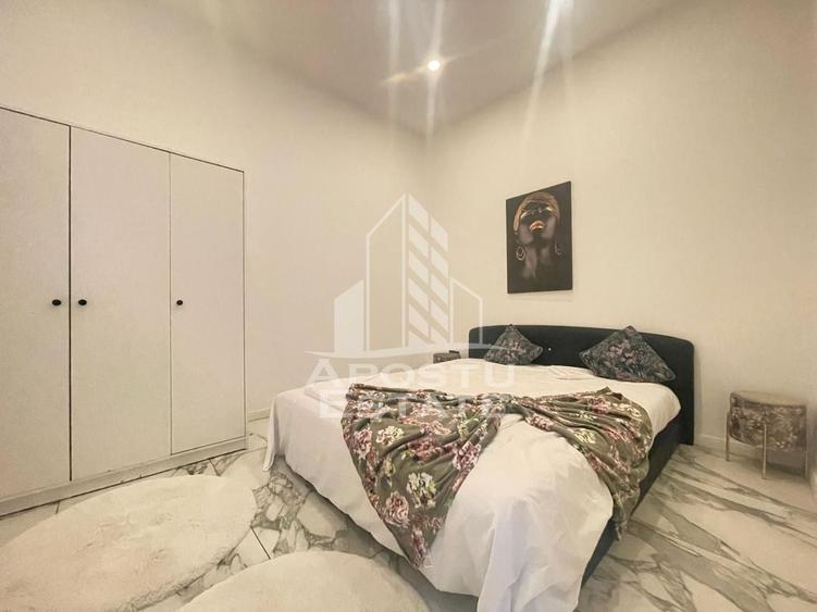 Apartament cu 2 camere decomandat, mobilat în Central