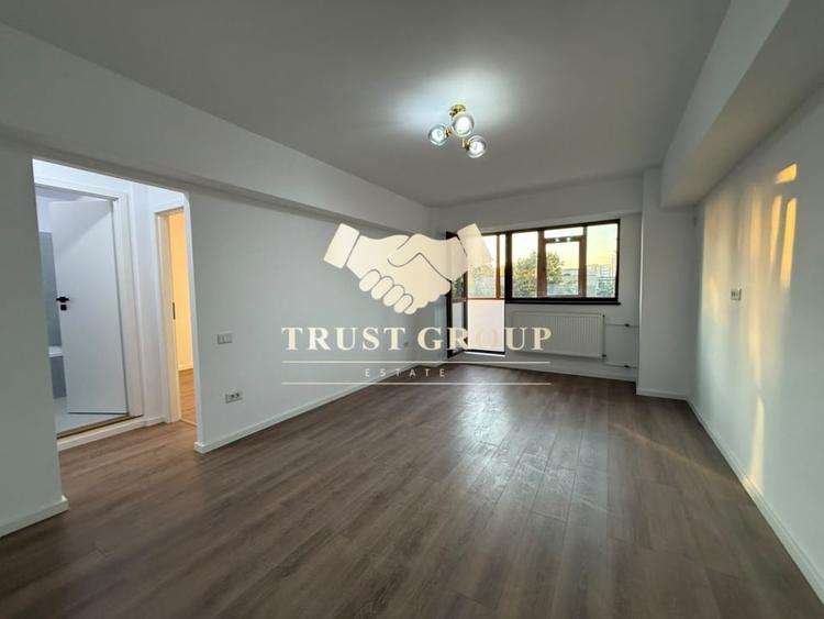 Apartament cu 3 camere semidecomandat în Gorjului