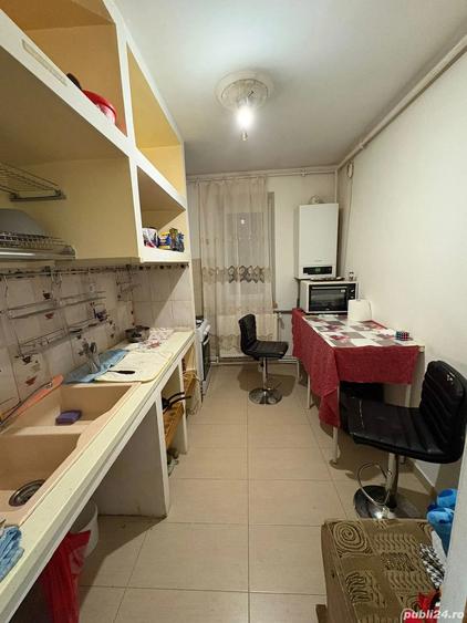 Apartament cu 2 camere semidecomandat în Tomis II