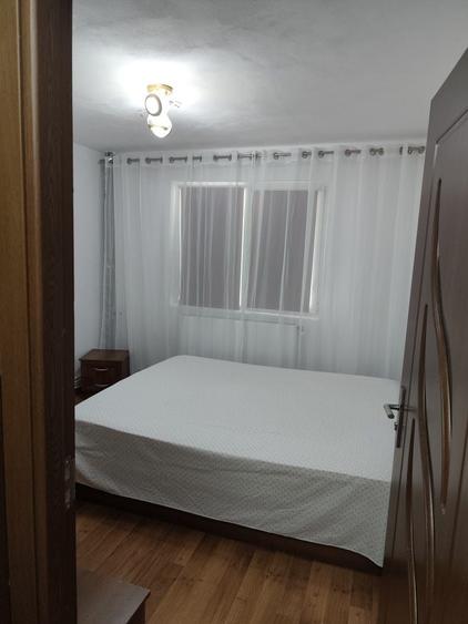 Se inchiriaza apartament cu 2 camere Craiovita Noua - 3
