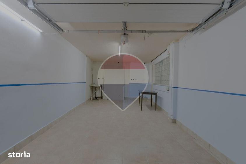 Spațiu comercial, de 100 mp, în Noua