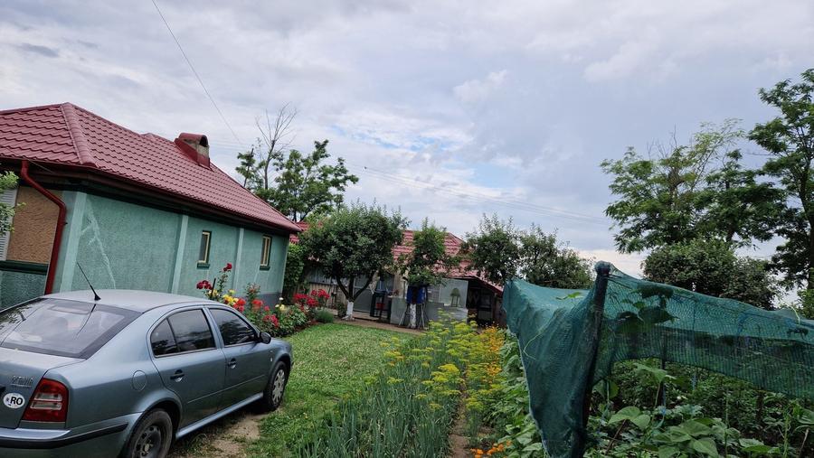 Casă cu 3 camere în Boldești