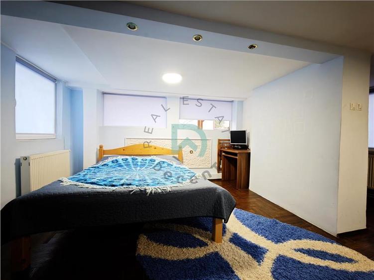 Apartament cu 2 camere semidecomandat în Brașovul Vechi