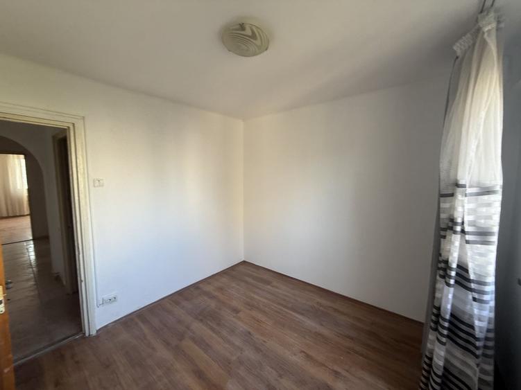 Apartament cu 2 camere decomandat în Gorjului