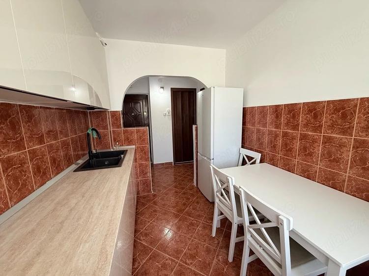 Apartament cu 2 camere semidecomandat în Central