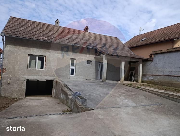 Casă cu 3 camere cu Teren 352 Mp în Central