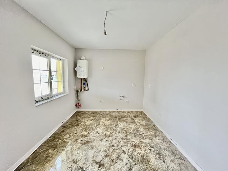 Duplex cu 3 camere cu Teren 430 Mp în Moșnița Nouă