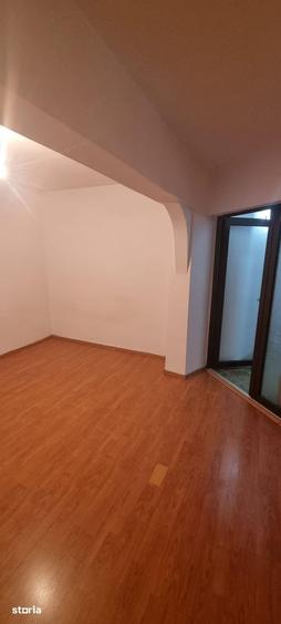 Apartament cu 2 camere în Cetate