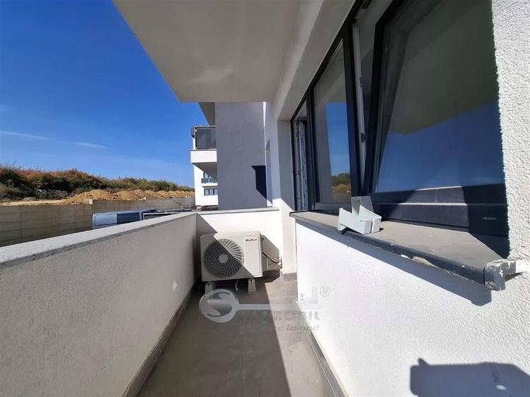 Apartament cu 3 camere decomandat în Galata