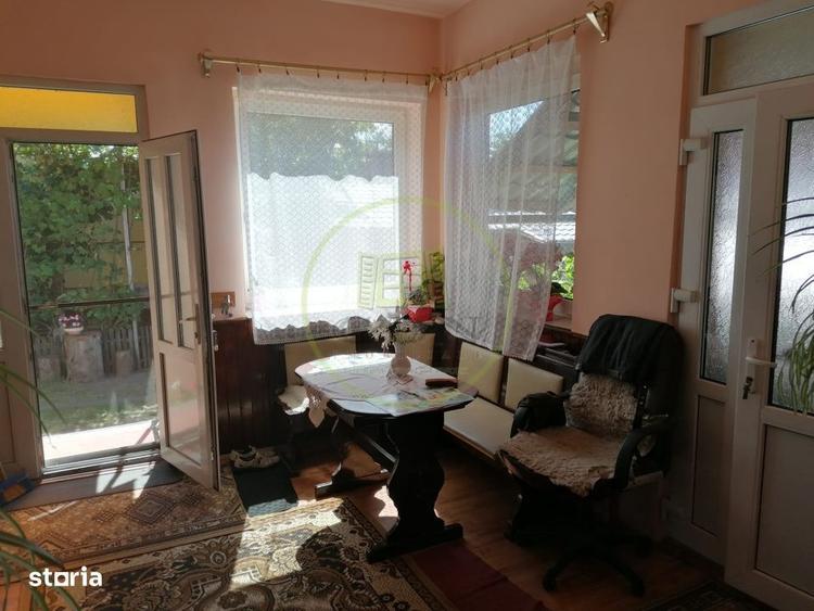Casă cu 4 camere cu Teren 1710 Mp în Central