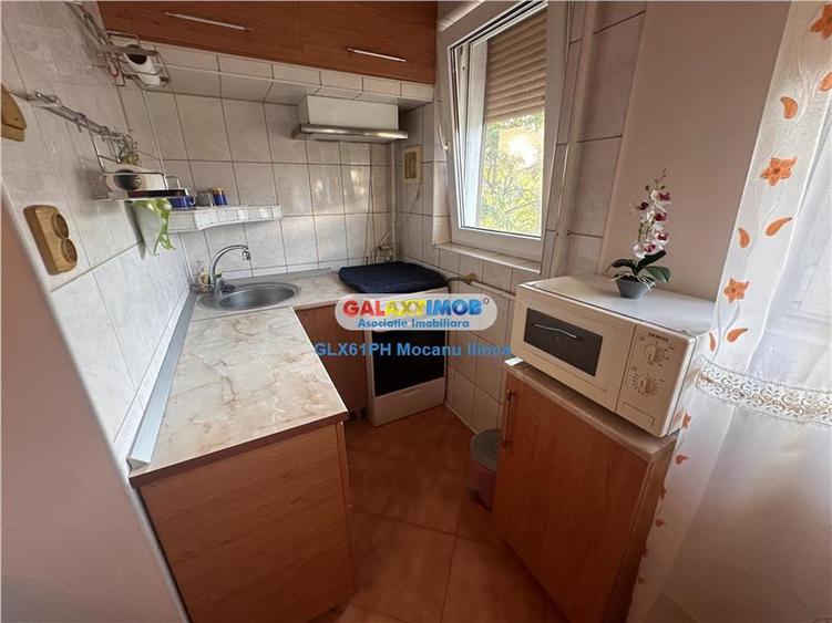 Apartament cu 2 camere semidecomandat, mobilat în Democrației