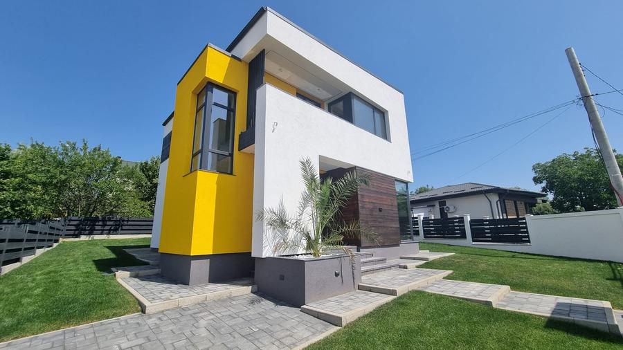 Casă individuală cu 4 camere cu Canalizare în Vișan