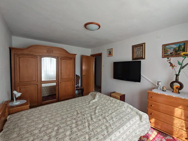 Casă individuală cu 6 camere cu Teren 400 Mp în Breaza