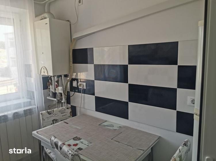 Inchiriez apartament 2 camere, zona club progresul. Braila - 4