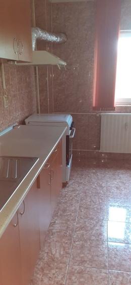 Apartament cu 2 camere decomandat în Turda