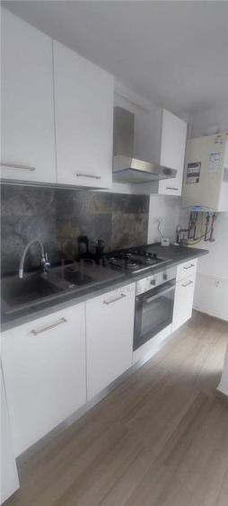 Apartament cu 2 camere decomandat în Lipovei